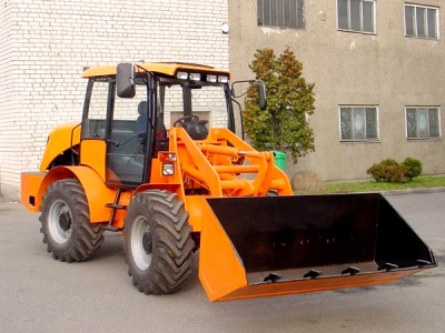 Погрузчики. Фронтальный погрузчик БМЕ 1560 (ВМЕ 1560) купить Погрузчики. Фронтальный погрузчик БМЕ 1560 (ВМЕ 1560) купить